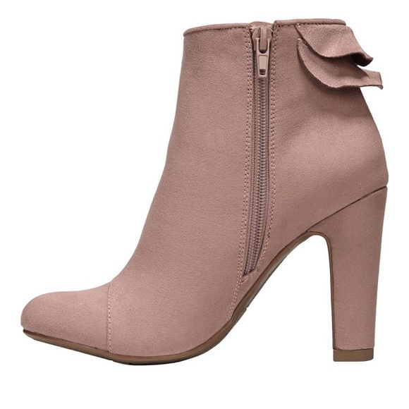 Fergie Booties - Picture 7 of 8